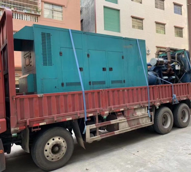 宝塔如何在不同负载率下确保 400KW 柴油发电机组的正常运行？