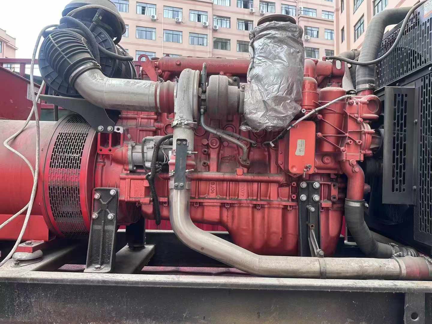 宝塔如何选择适合 600kW 柴油发电机组的过载保护器？